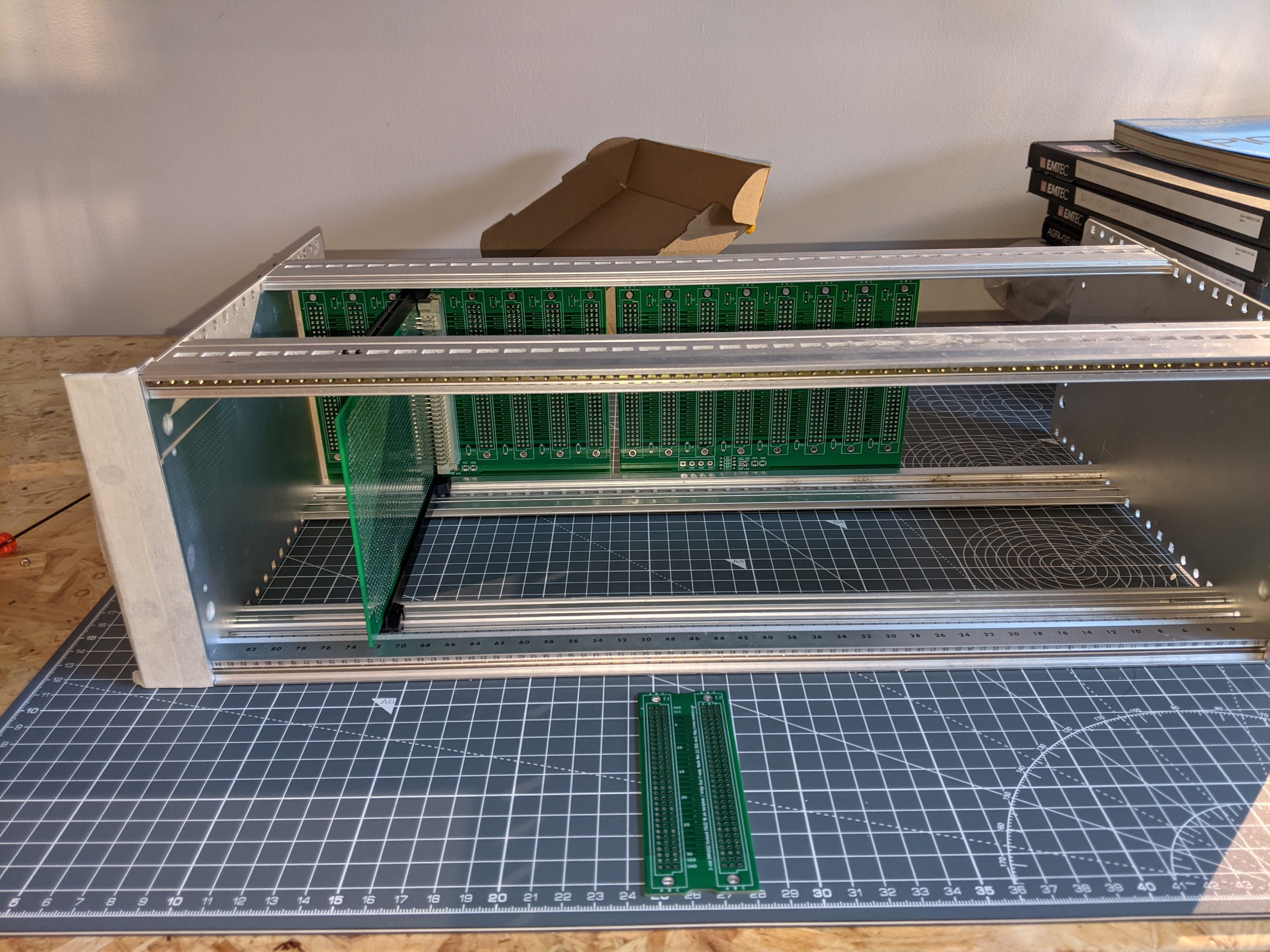 Microbus Mini backplane bridge PCB for Eurocards DIN41612 2 slot 3U 8HP